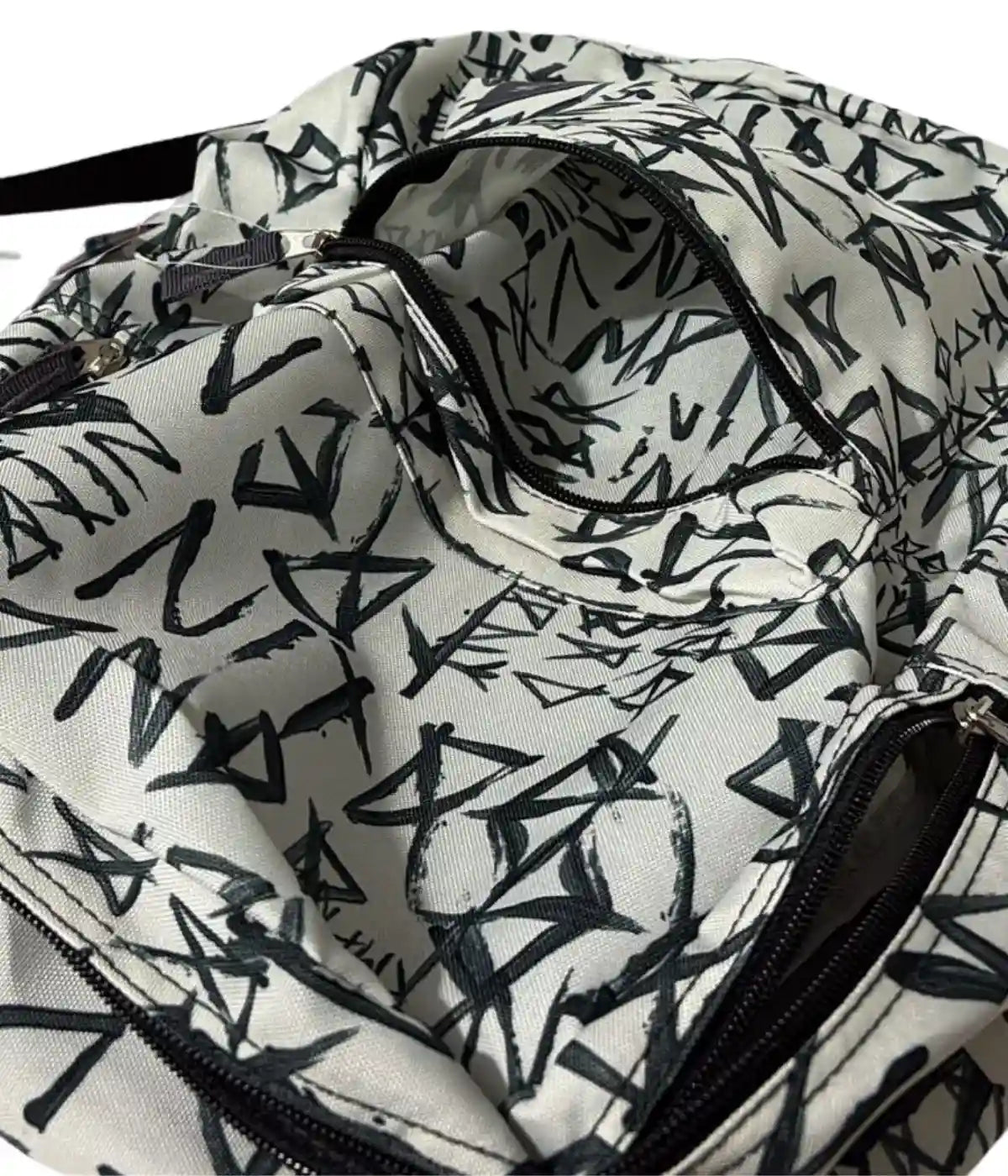 Mochila Escolar Yes Street Branco e Preto Leve Juvenil
