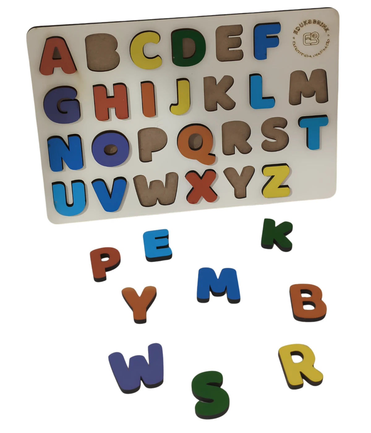 Brincando com letras alfabeto Infantil em madeira A ao Z